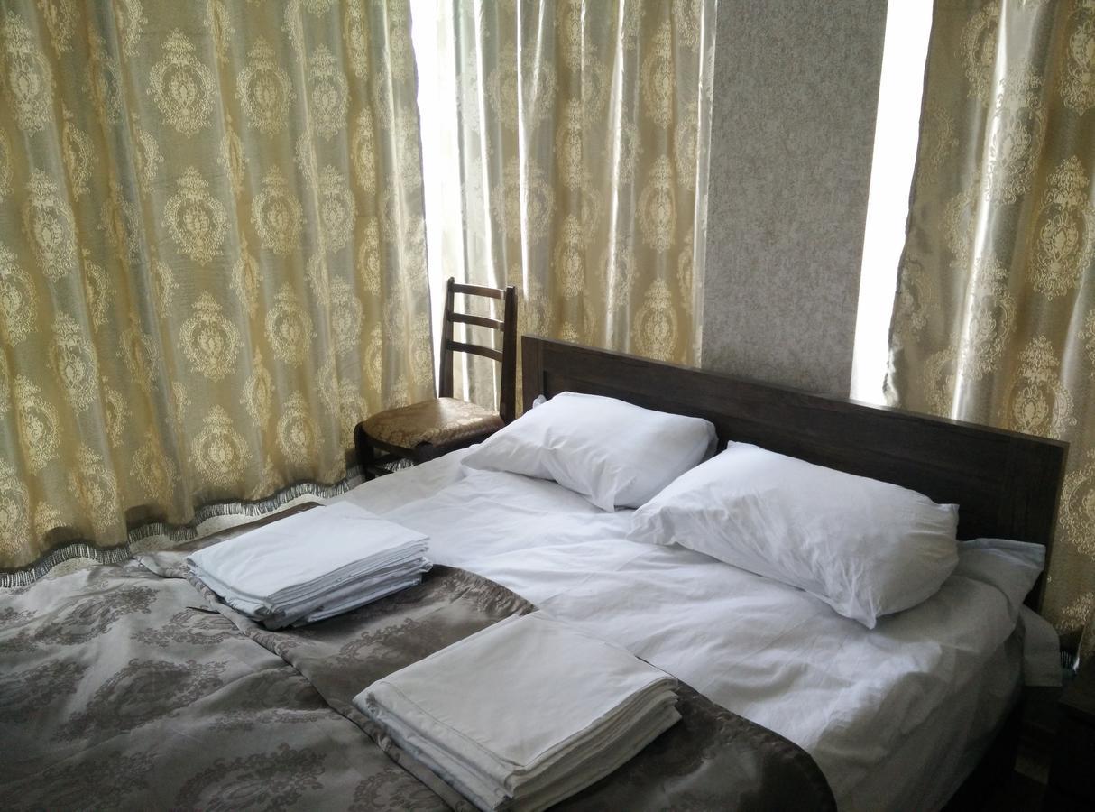 Hotel Mimino ティビリシ エクステリア 写真